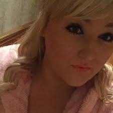 Natalie Donnelly's Instagram, Twitter & Facebook