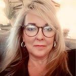 Robin Poynter's Instagram, Twitter & Facebook