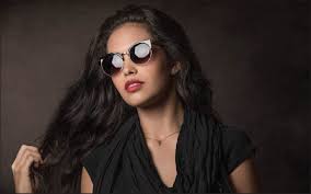 We also do all types of commercial store front entrance systems. Removing Reflections From Glasses The Flash Book Book