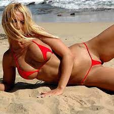 La femme libertine aime donc aller dans les clubs libertins et des lieux publics pour faire une partie de sexe hard. Femme Nue Sublime Language Fr Sex Femme Nue Grosse Yngsjo