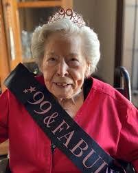 Amie Daniel's Instagram, Twitter & Facebook