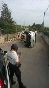 Attualità cronaca ultime news valle d'itria. Incidente A Selva Di Fasano Auto Sbatte Sul Muro E Poi Si Ribalta