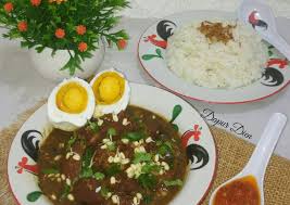 Selain rawon daging sandung lamur dan rawon ayam masak rawon di atas api kecil sampai kuah. Resep Rawon Daging Sapi Yang Lezat Sekali Aneka Resep Masakan Sehari Hari