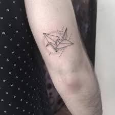 26 Gorgeous Paper Crane Tattoos And Meanings Page 2 Of 2 Tattoobloq Paper Crane Tattoo Crane Tattoo Tattoos