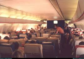 American Airlines Mcdonnell Douglas Dc 10 10 1975 In The Meantime Here Is American S 70s Look On The Dc American Airlines Aircraft Interiors Vintage Airlines