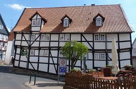 Plan your own adventure to gotisches haus, a bike touring attraction recommended by 408 people. Quermania Homberg Efze Gotisches Haus Hessen Sehenswurdigkeiten Urlaub Und Ausflug In Deutschland