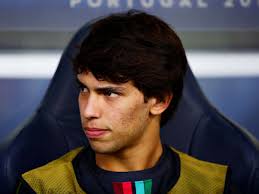 Born 10 november 1999) is a portuguese professional footballer who plays as a forward for la liga club atlético madrid and the portugal national team.he is known for his speed, finishing, creativity, acrobatic abilities, technique, and dribbling, and can also play as a winger or an attacking midfielder. Joao Felix Transfer Atletico Madrid Make 113m Offer For Benfica Teenager To Replace Antoine Griezmann The Independent The Independent