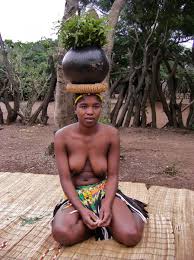 Zulu Women Nude - Bare Skin Captivating Shots