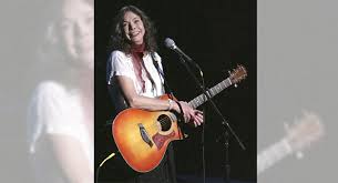 Nanci griffith was the ultimate contradiction: Iahzgc Jgiesbm