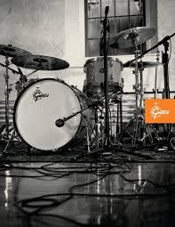 Ringo would remain committed to the ludwig brand, buying another oyster black pearl set before the beatles' legendary appearance on the ed sullivan show. Gretsch Product Catalog Gretsch Drums