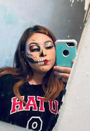 𝕸𝖆𝖐𝖊𝖚𝖕 𝕭𝖞 𝕸𝖎𝖈𝖍𝖊𝖑𝖑𝖊 𝕮𝖆𝖗𝖗𝖎𝖑𝖑𝖔