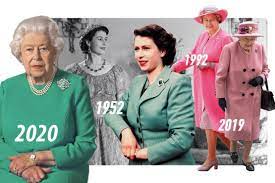 Il rituale di incoronazione seguì il protocollo di quelle precedenti: Buon Compleanno Elisabetta Ii I 94 Anni Della Regina In Technicolor La Repubblica