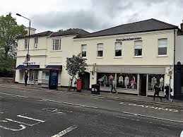 Stadion, areena tai urheiluhalli paikassa lontoo. To Let 8 Lancaster Pl Wimbledon London Sw19 5dp Uk Proplist
