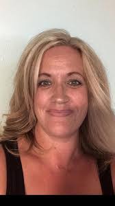 Ann Longley's Instagram, Twitter & Facebook