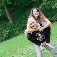 Recovering porn addict starts support group