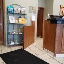 Welcome to aurora north pet clinic, a full service veterinary hospital providing high quality veterinary care that supports our companions throughout their life from kitten and puppyhood through their senior years. Veterinarians In Aurora Yelp