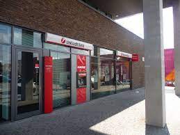 Jy het om hierdie bladsy te kom, want dit is waarskynlik op soek na: File Unicredit Bank Spielberk Office Centre 1 Jpg Wikimedia Commons