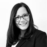 Renee Woods's Instagram, Twitter & Facebook