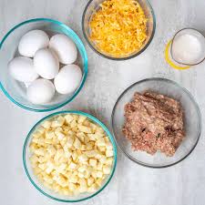 Top with remaining cup of cheddar cheese. Hashbrown Breakfast Casserole A Mind Full Mom