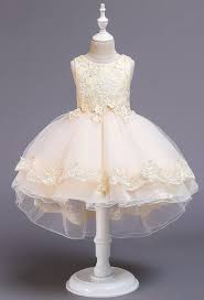 Robes de mariage en soie. Robe De Ceremonie Blanche Pour Les Petites Filles A Partir D Un An