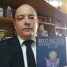 Amazon.com: James A. Servelatti: books, biography, latest update