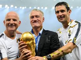 Тренер французской сборной по футболу, который покорил спортивный мир. Dide Desham Biografiya Foto Lichnaya Zhizn Novosti 2018 Biografii