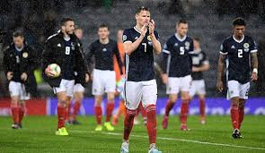 Kostenlose lieferung für viele artikel! Schottland Gegen Kasachstan Em Qualifikation Heute Live Im Tv Livestream Und Liveticker
