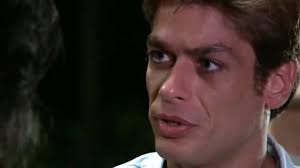 Paraíso Tropical: Daniel cai em terrível cilada de Olavo