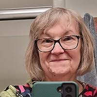 Maureen Mott's Instagram, Twitter & Facebook