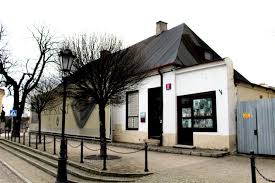 Józefa piłsudskiego 19 i ul. Byl Palac I Bedzie Palac Szukajac Napoleona