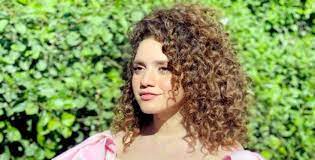 اجكل كلمات العيد بحروف القرأن وكلام الرحمن أهنئك بقدوم عيد الأضحى المبارك أدخله الله عليك بالصحة والعافية وطول العمر ويسر لك كل أمورك. Ù‡Ù† Ù…Ø¹Ù„ÙˆÙ…Ø§Øª Ø¹Ù† Ø±Ù†Ø§ Ø±Ø¦ÙŠØ³ Ø¨Ø¹Ø¯ ÙÙ‚Ø¯Ø§Ù†Ù‡Ø§ ÙˆØ§Ù„Ø¯Ù‡Ø§ ÙˆØ¬Ø¯Ù‡Ø§ ØºØ§Ø¯Ø© Ø¹Ø¨Ø¯ Ø§Ù„Ø±Ø§Ø²Ù‚ Ù…Ø«Ù„Ù‡Ø§ Ø§Ù„Ø£Ø¹Ù„Ù‰