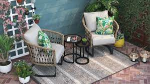 Owning an outdoor table tennis table just means that you can have unlimited games, that too 5. 4 Easy Ways To Update Your Small Outdoor Space