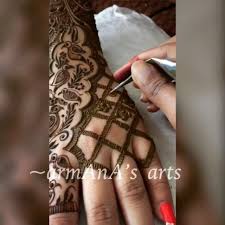 Pin By Bharthi On Mehindhi Henna Patterns Henna Designs Henna Tutorial