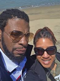 Introduction and photo sharing