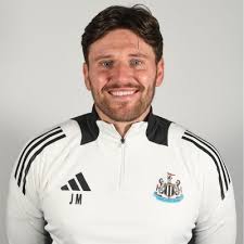 GRADUATION DAY 🎓🤲🏾 If you told me years ago that I would graduate with a  distinction in professional football coaching, I would have laughed it off.  What I had to do to