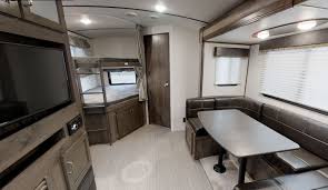 Rv interior lights & interior lighting fixtures. 5500 Pound Bunkhouse With Bedroom Door Byerly Rv