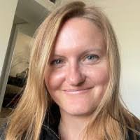 Gloria Klug's Instagram, Twitter & Facebook