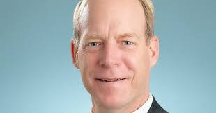 Jonathan Lind's Instagram, Twitter & Facebook