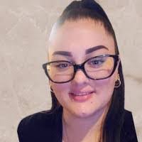 Sabrina Lock's Instagram, Twitter & Facebook