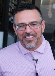 PHOTOS: Alabama Softball Departs for Oklahoma City