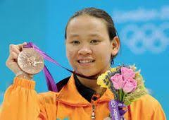 Nor diana, 19 tahun, menjadi atlet wanita pertama yang menjuarai turnamen gulat wrestlecon champion di negeri jiran, yang sebelumnya diraih oleh. Pandelela Rinong Wikipedia Bahasa Melayu Ensiklopedia Bebas