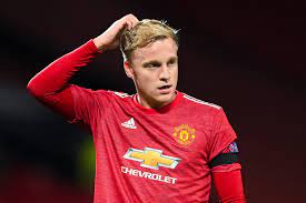 + training session ahead of the uefa europa league final between villareal cf and manchester. Ronald De Boer Talks About Donny Van De Beek S Manchester United Future