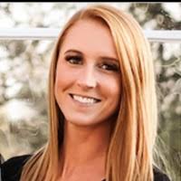 Screaming CONGRATULATIONS from the rooftops to my momma, Diane Yeager, who  celebrated 35 years with Wells Fargo yesterday! THIRTY 👏🏼 FIVE 👏🏼  YEARS! 👏🏼 At this stage of the game most people