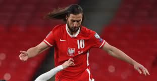 Check out his latest detailed stats including goals, assists. Anglia Polska Grzegorz Krychowiak Rozbawil Kibicow Fryzura Krychy Skradla Show Sport