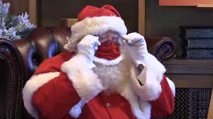 Santa School Trainees Learn To Celebrate Coronavirus Safe Christmas Business Insider How do you create christmas memories for you and your children? santa school trainees learn to