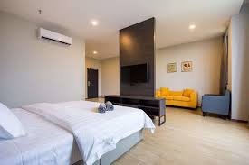 Situated in simpang ampat, this hotel is 2.5 mi (4 km) from negeri pulau pinang stadium and 2.5 mi (4 km) from bukit kecil hujung. Omg Hotel Simpang Ampat Updated 2021 Prices