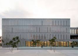 Bvau Give French Office Block Translucent Bioclimatic Skin With Images Architecture Facade Architecture Amazing Architecture