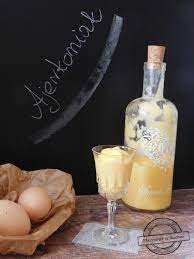 Amarula − likier wytwarzany z owoców maruli,; Mechanik W Kuchni Ajerkoniak