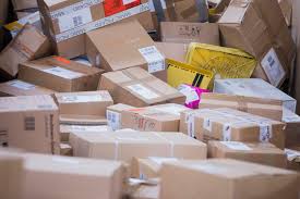 Betroffen sind aber nicht alle produkte. Dhl Hebt Paketpreise Fur Geschaftskunden An
