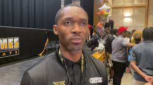 St. James Signing Day Video: Jace Philip to Louisiana, Braye Therence to  Grambling, Kaden Williams to Austin Peay